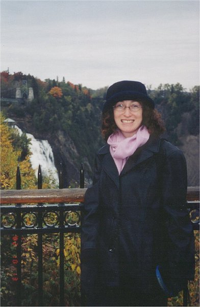 quebec lisa falls distant