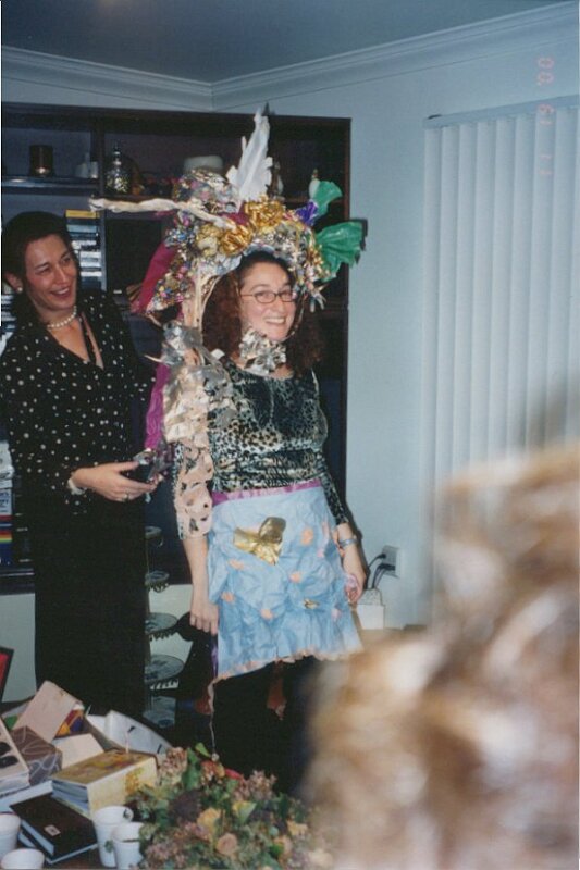 lisa_rebecca_apron